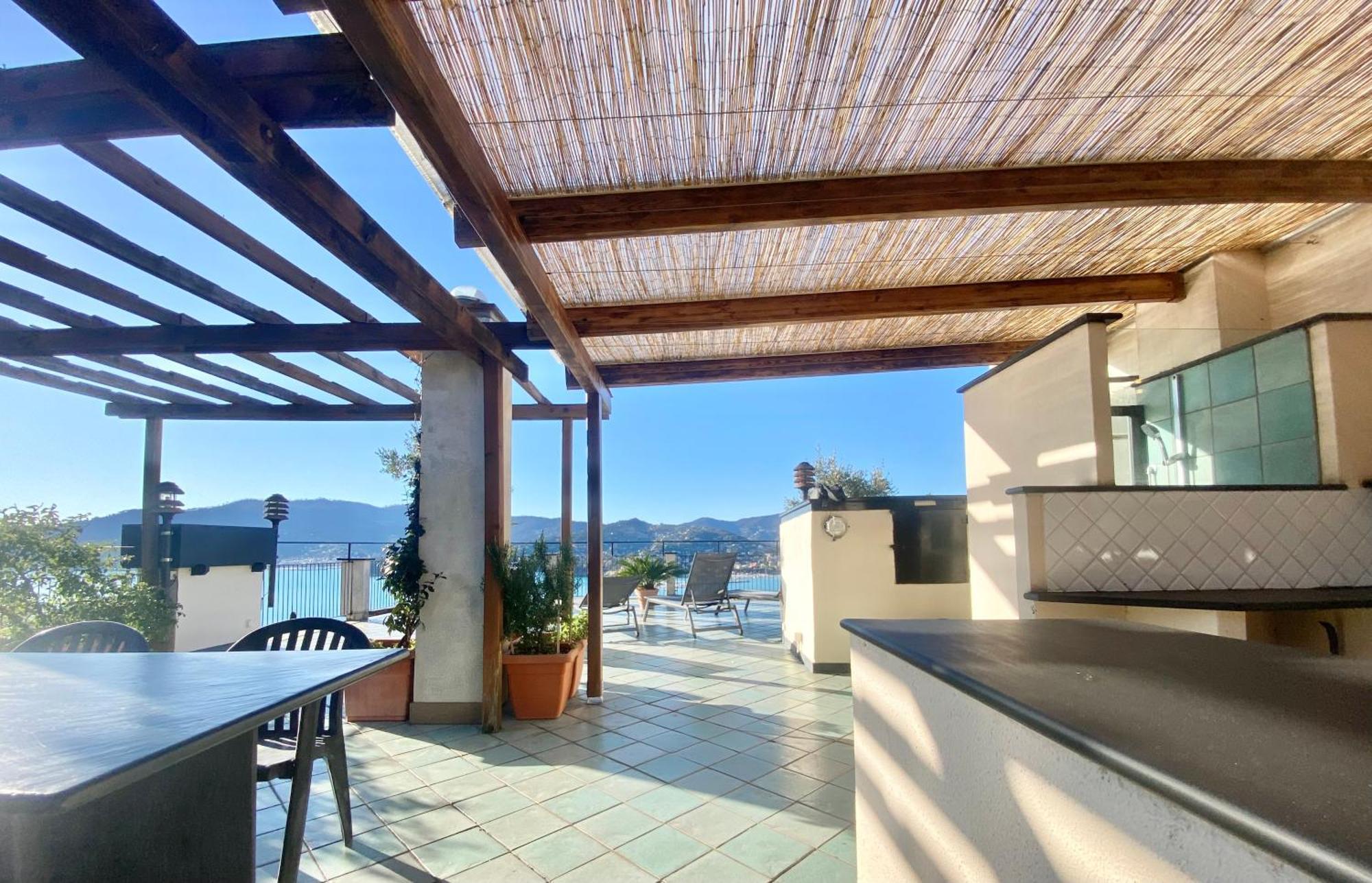 Welcome Riviera - Paradiso 12-Ultimo Restauro Nel 2025-Vista Mare Stupenda-Balcone Con Vista Meravigliosa Piu' Terrazza Solarium Sovrastante Di 70 Mq Esterna ラッパロ エクステリア 写真
